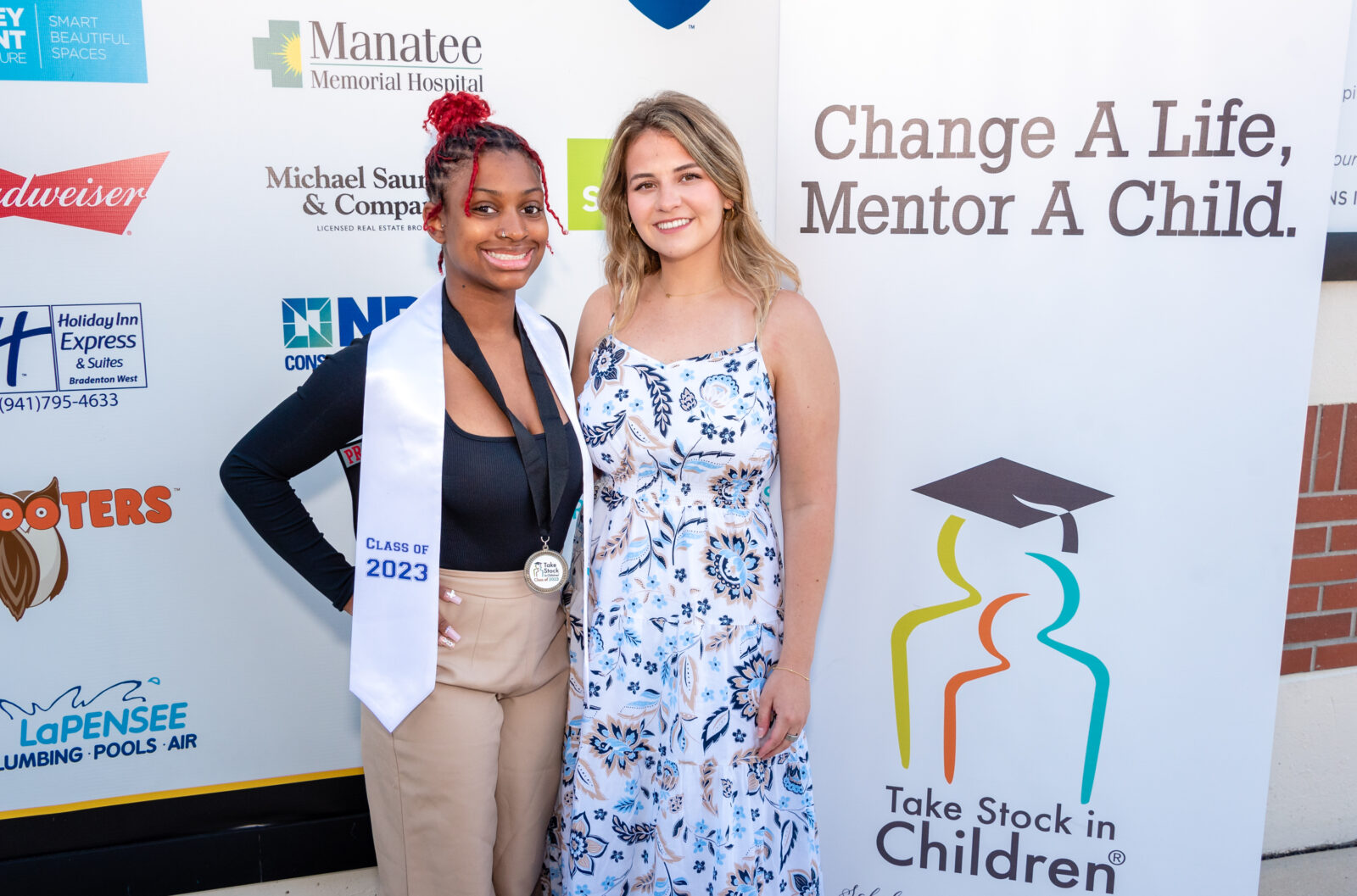 Neal Communities Sponsors Scholarship and Supports Mentorship through Take Stock in Children of Manatee County